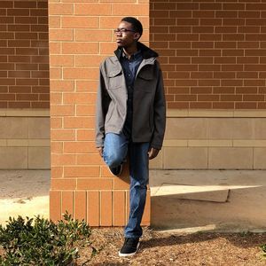 Meet your Posher, Kelley